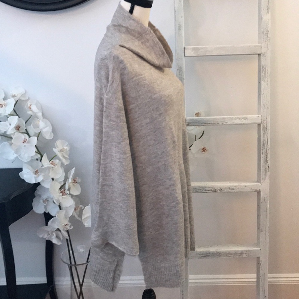 Last 1-Store Closing ‼️Flare Arm Funnel Neck Sweater - Picture 4 of 6
